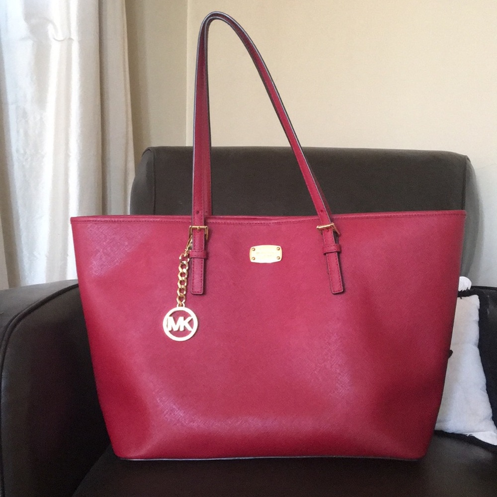 Michael Kors Large Jet Set Travel Bag Cherry Red